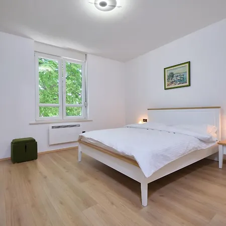 Fuer 4 Personen Ca- 80 M² In Split- Dalmatien - Gespanschaft Split-dalmatien By Interhome 아파트 *