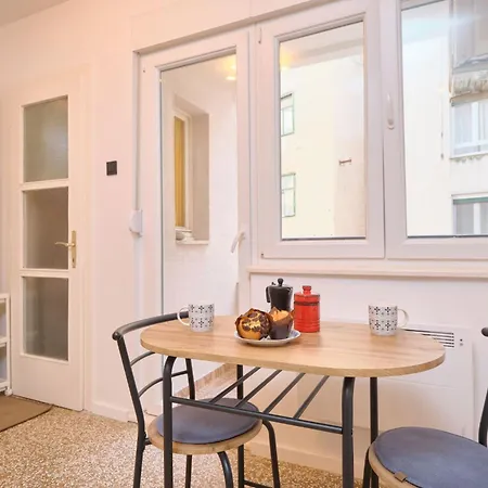Fuer 4 Personen Ca- 80 M² In Split- Dalmatien - Gespanschaft Split-dalmatien By Interhome 아파트 스플리트