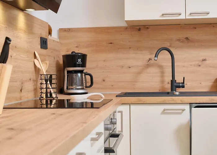 Apartment Fuer 4 Personen Ca- 80 M² In Split- Dalmatien - Gespanschaft Split-Dalmatien By Interhome Appartement *