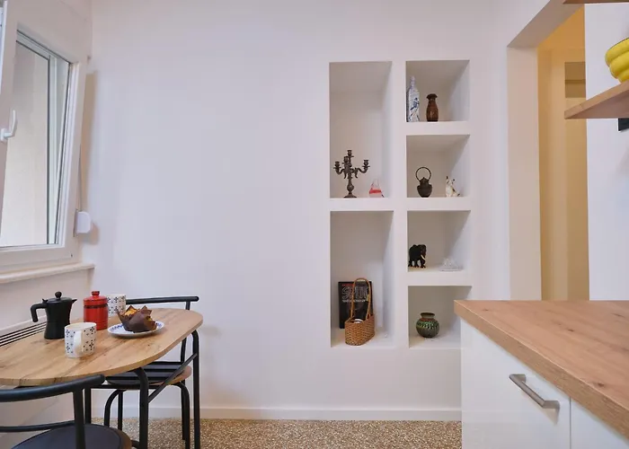 Appartement Apartment Fuer 4 Personen Ca- 80 M² In Split- Dalmatien - Gespanschaft Split-Dalmatien By Interhome *